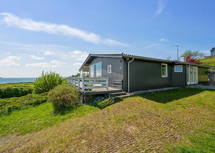 Semesterbostad Lovely With Panoramic Views Over Vig And Mols *
