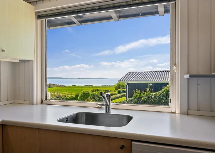 Semesterbostad Lovely With Panoramic Views Over Vig And Mols